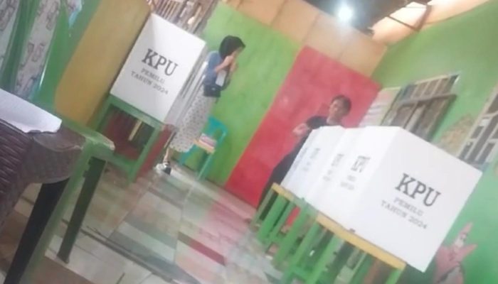 Ini salah satu kecurangan Yang Di lakukan Oleh Ketua KPPS Kelurahan Tamarunang