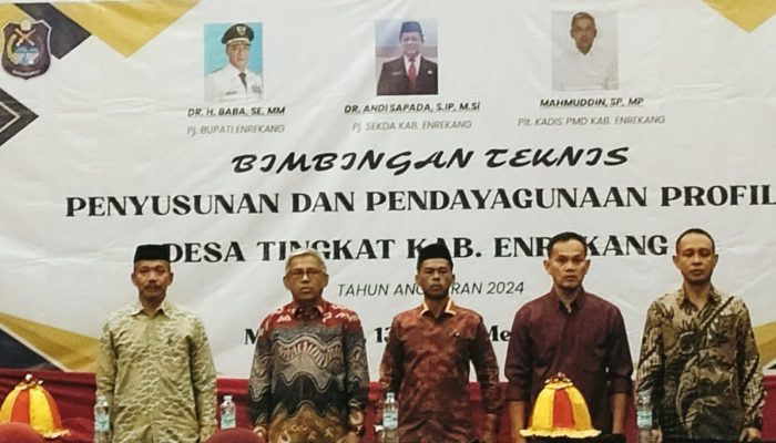 PLT Dinas PMD Enrekang Mahmuddin Membuka Acara Bimtek Penyusunan Dan Pendayagunaan Profil Desa