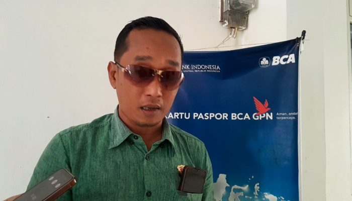 Kuasa hukum H.Amiruddin datangi kantor cabang BANK BCA,, ada apa
