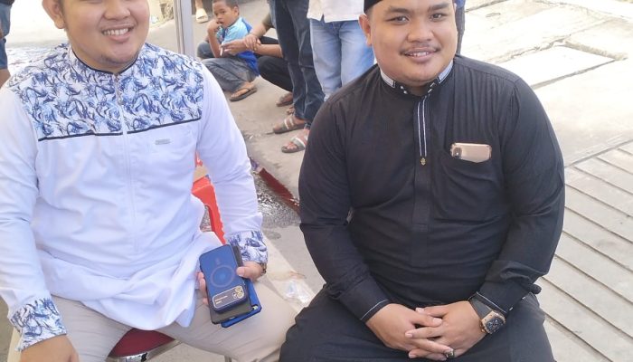 Haji  Candra Qurban 6 Ekor Sapi Untuk Masyarakat Kurang Mampu.