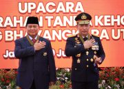 Menhan Prabowo Subianto Terima Penghargaan Tanda Kehormatan Bintang Bhayangkara Utama Polri
