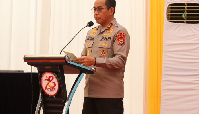 Kapolres Gowa Dampingi Kapolda Sulsel Pada Bakti Kesehatan dan Bakti Sosial di Bontolangkasa