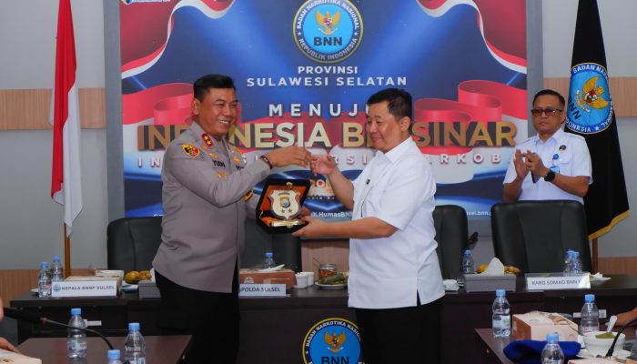 Kapolda Sulsel Bersilaturahmi dengan Kepala BNN Sulsel, Bahas Sinergi Jelang Pilkada 2024