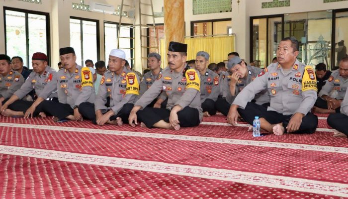 Polres Takalar Gelar Kegiatan Rutin Binrohtal untuk Tingkatkan Mental dan Rohani Personel