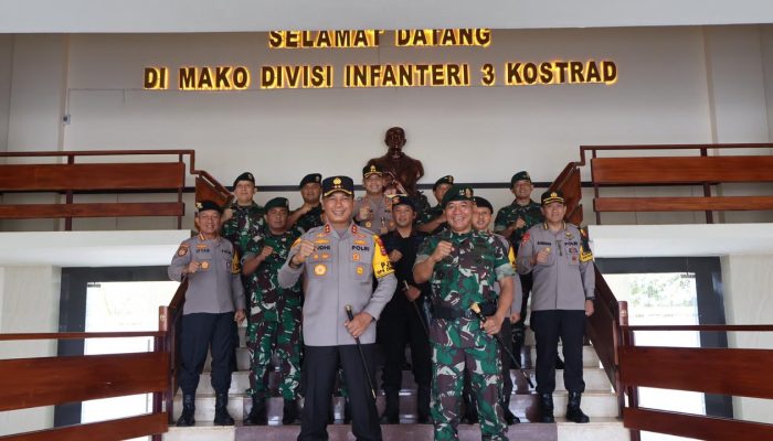 Kapolda Sulsel Kunjungan Silaturahmi ke Mako Divisi 3 Kostrad, Perkuat Sinergitas dan Jaga Kamtibmas Menjelang Pilkada