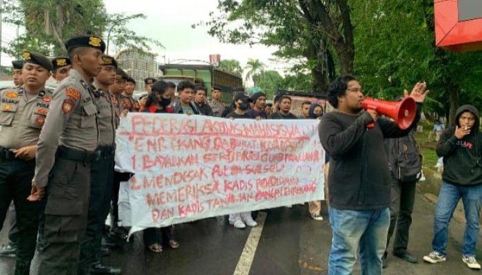 Federasi Aktivis Mahasiswa Laporkan Dugaan Korupsi di Kabupaten Enrekang ke Polda Sulsel