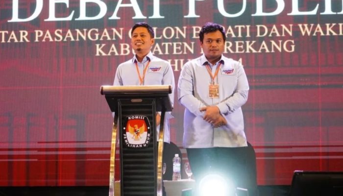 Calon Bupati Enrekang,H. Ucu, Percaya Diri Paparkan Visi dan Misi dalam Debat Publik Kedua di Hotel Dalton