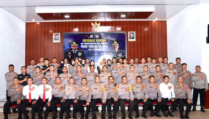 Kapolres Takalar Pimpin Penyerahan Rendisgar dan Penandatanganan Fakta Integritas T.A 2025
