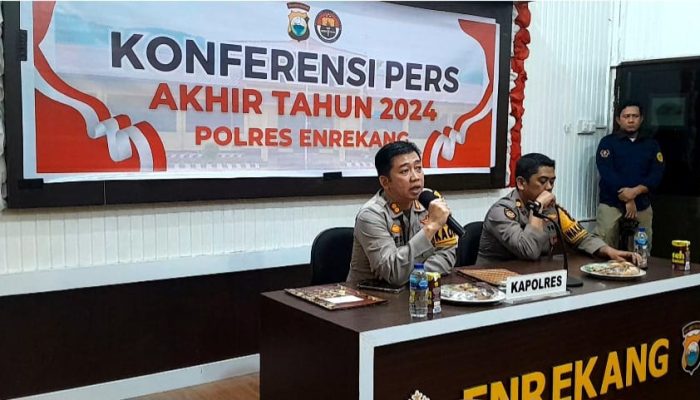 Kapolres Enrekang Gelar Konferensi Pers: Evaluasi Kasus Selama Satu Tahun, Narkoba dan Kriminalitas Jadi Sorotan
