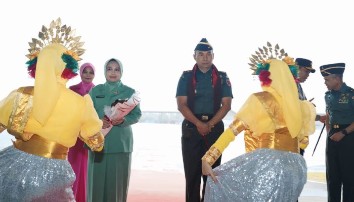 Mayjen TNI Windiyatno Resmi Jabat Pangdam XIV/Hasanuddin: Disambut Hangat dengan Adat Bugis Makassar