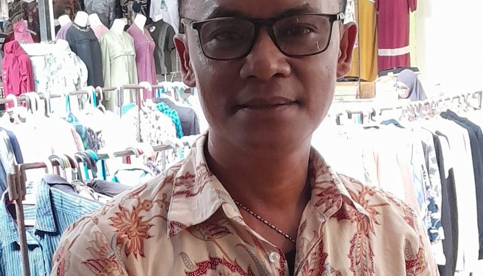 Pegawai Pasar Central Enrekang Tiga Bulan Tak Terima Gaji, Disperindag: “Maklumi Saja