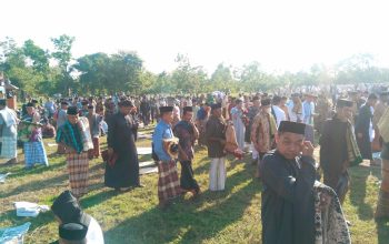 Ribuan Jamaah Padati Lapangan Hj. Ampang untuk Melaksanakan Sholat  Idul Adha 2026 Meliputi Warga dari Dua Desa