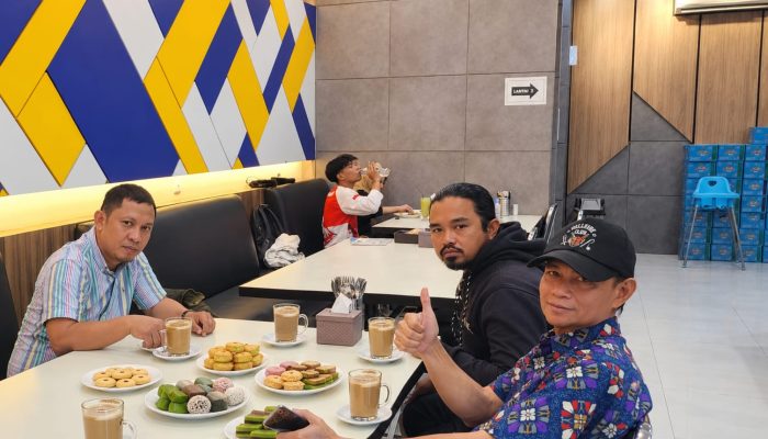 Ketua umum Laskar 77 harimau Makassar Indonesia Karaeng Naba dan Kuasa HukumNya Andi Alfian S.H Soroti Dugaan Cacat Hukum Eksekusi Lahan di Pettarani Makassar